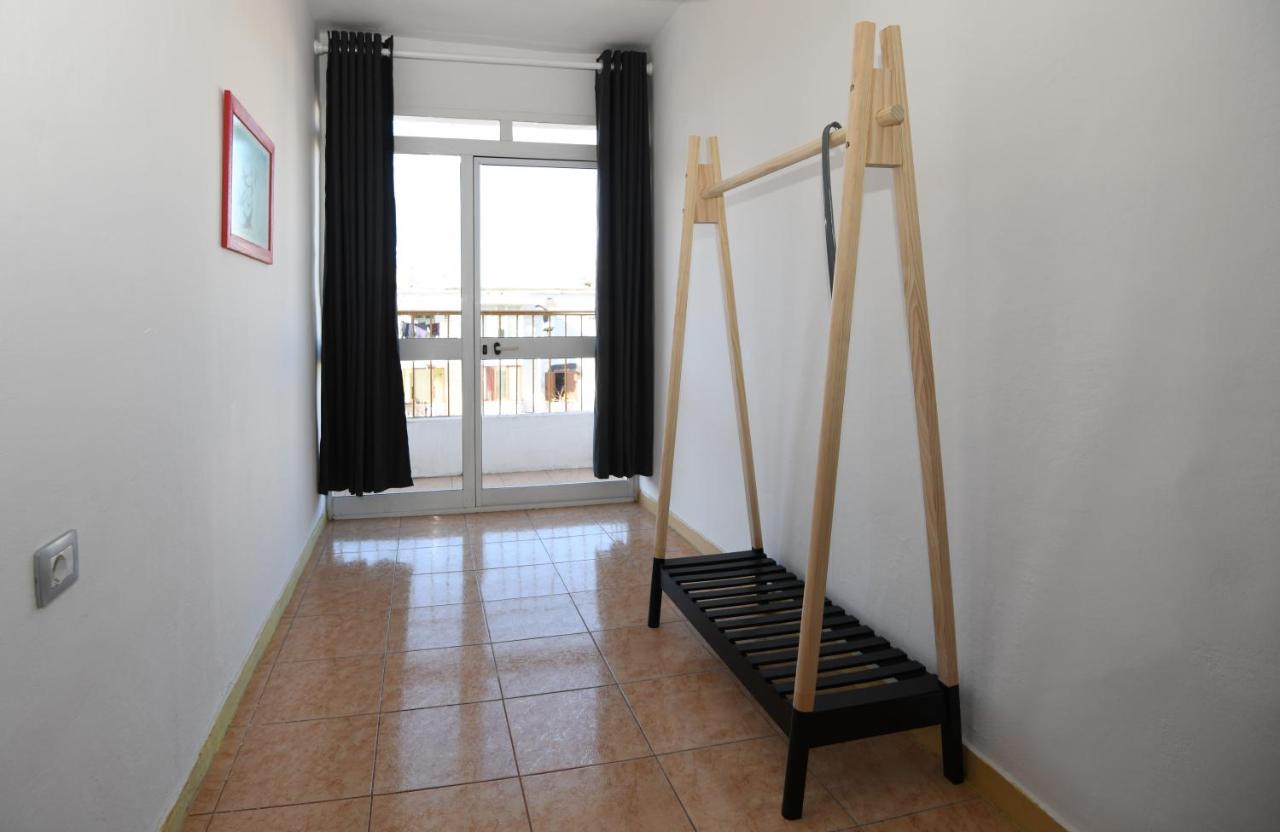 Rondine Studio Apartment Tiranë Ngoại thất bức ảnh